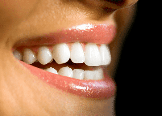 What should be done to have healthy teeth and gums?